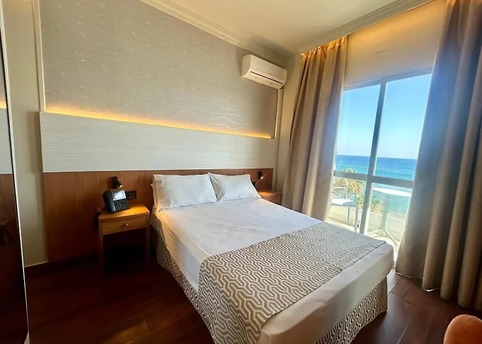 Santa Rosa 3* トロクス・コスタ